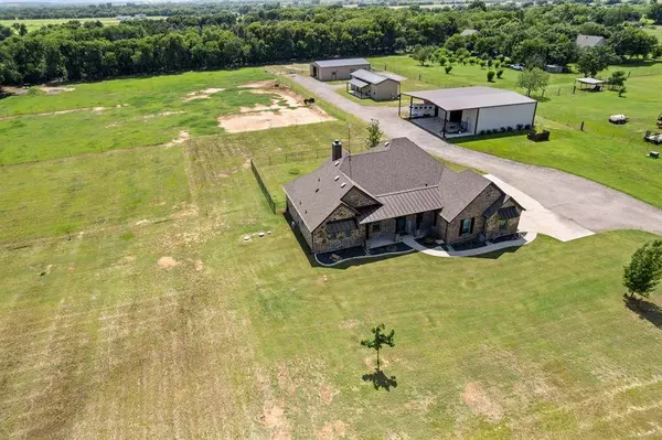 15070 Fm 916, Maypearl, TX 76064