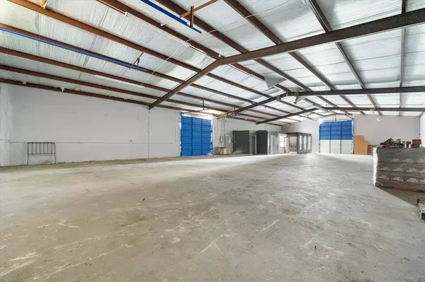 1360 S Main Street, Mansfield, TX 76063