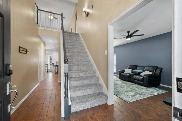 4111 Highgrove Drive, Arlington, TX 76001