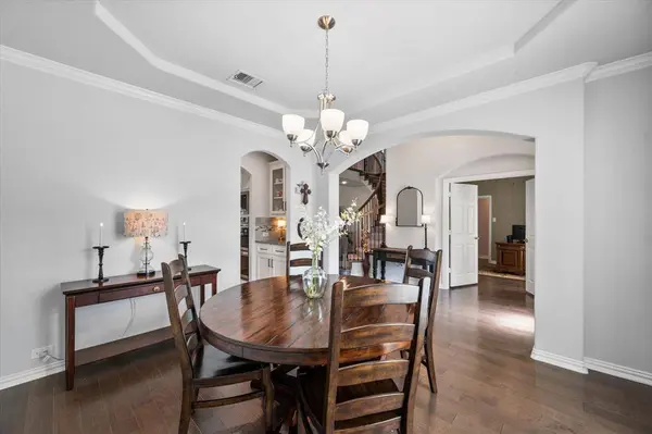 4401 De Bourgh Lane, Mansfield, TX 76063