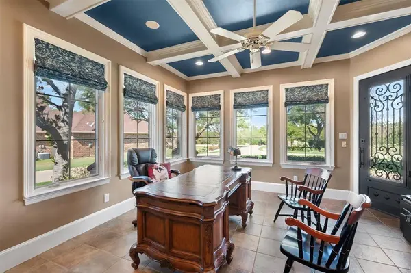 1016 Lighthouse Court, Grand Prairie, TX 75104