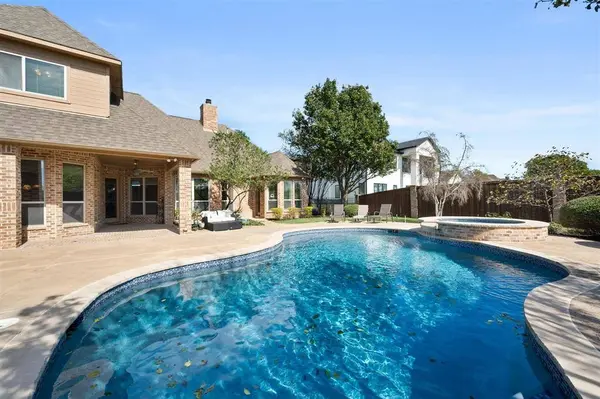 1016 Lighthouse Court, Grand Prairie, TX 75104