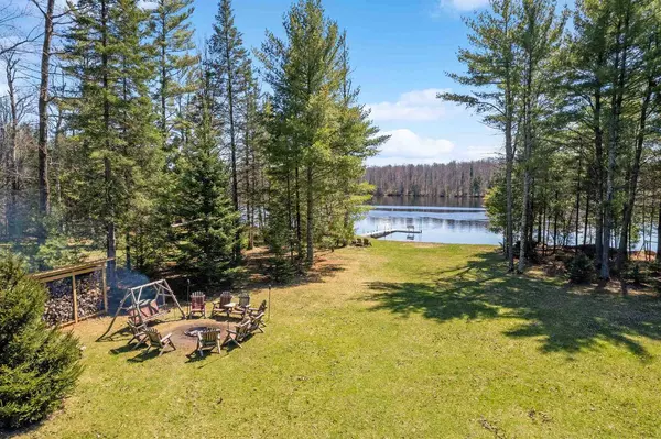 W10095 MISCAUNO ISLAND LANE, Daggett, MI 49821