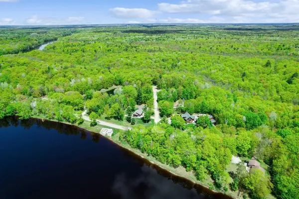 RIVERVIEW DRIVE, Menominee, MI 49858