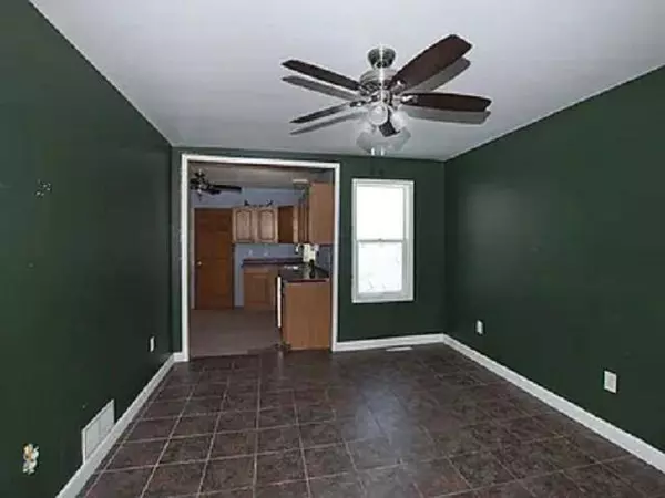 1719 GEORGIA STREET, Marinette, WI 54143