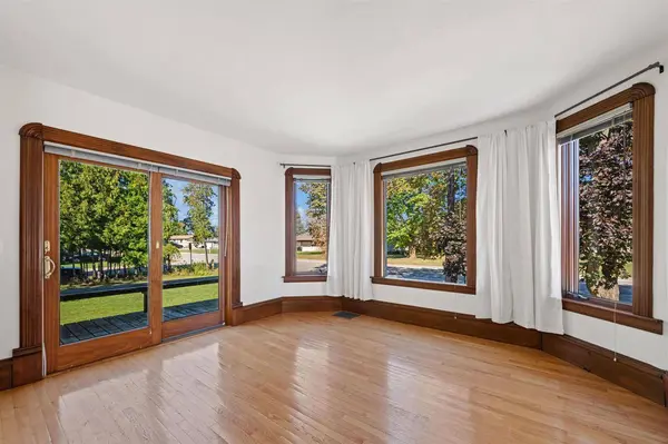 1413 38TH AVENUE, Menominee, MI 49858