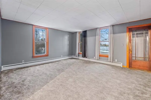 300 4TH AVE, Menominee, MI 49858