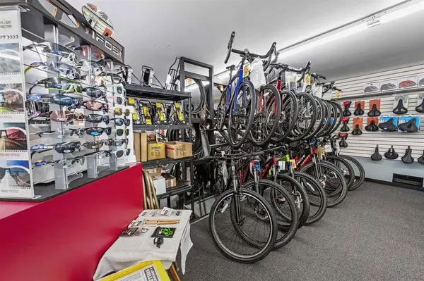 1555 PIERCE AVE, Marinette, WI 54143