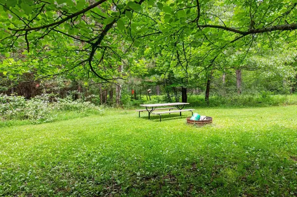 W3035 HALE SCHOOL RD, Peshtigo, WI 54157