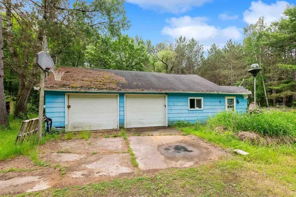 W3035 HALE SCHOOL RD, Peshtigo, WI 54157