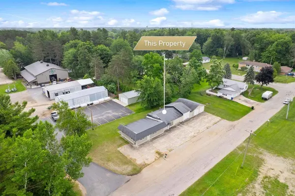 120 MEYER AVE, Peshtigo, WI 54157