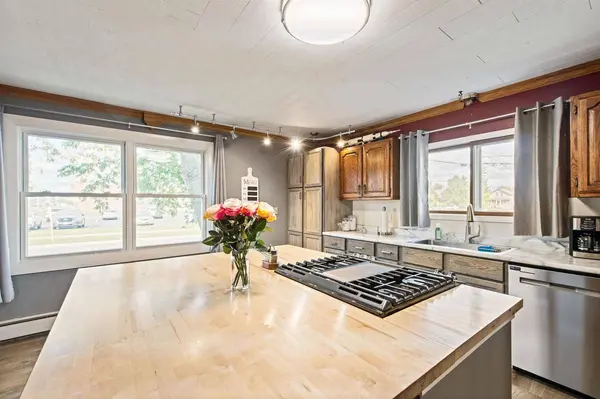 836 MAIN ST, Marinette, WI 54143
