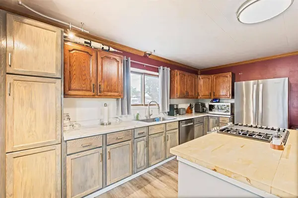 836 MAIN ST, Marinette, WI 54143