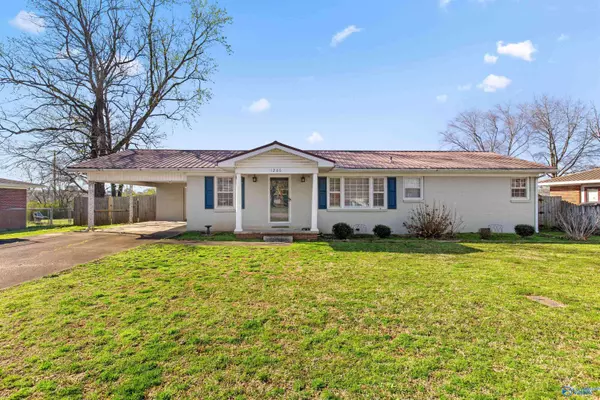 1206 Fern Street, Athens, AL 35613