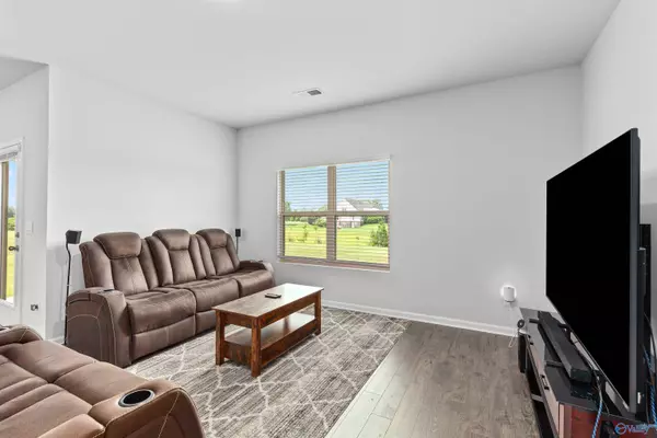 25104 Delilah Circle, Athens, AL 35613