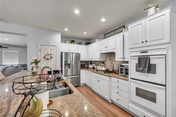 10213 Treasure Mountain CT, Las Vegas, NV 89129