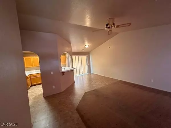 2710 Dapple ST, Pahrump, NV 89048