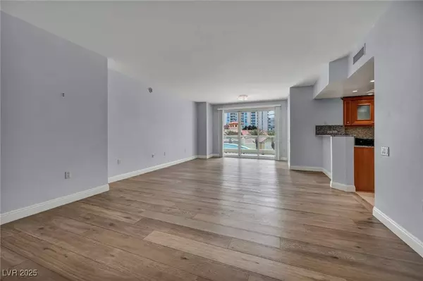 2777 Paradise RD #301, Las Vegas, NV 89109