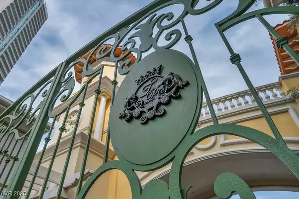 2777 Paradise RD #301, Las Vegas, NV 89109