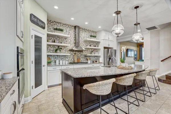 7209 MEETING HOUSE LN, Apollo Beach, FL 33572