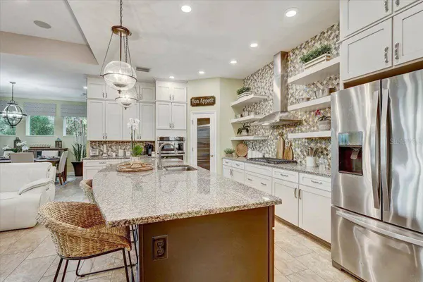 7209 MEETING HOUSE LN, Apollo Beach, FL 33572