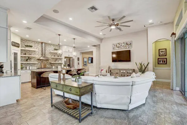 7209 MEETING HOUSE LN, Apollo Beach, FL 33572
