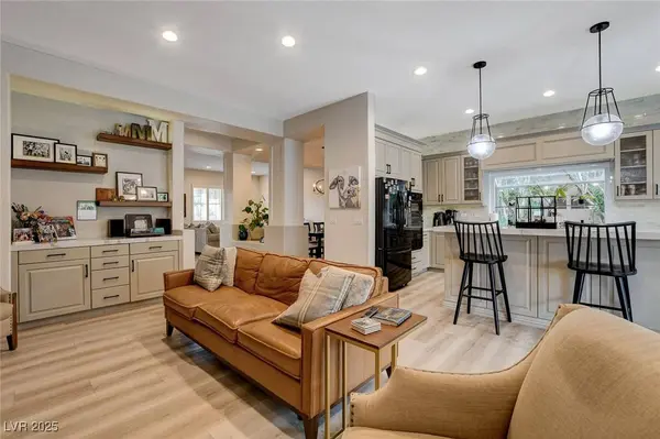 2074 Sutton WAY, Henderson, NV 89074