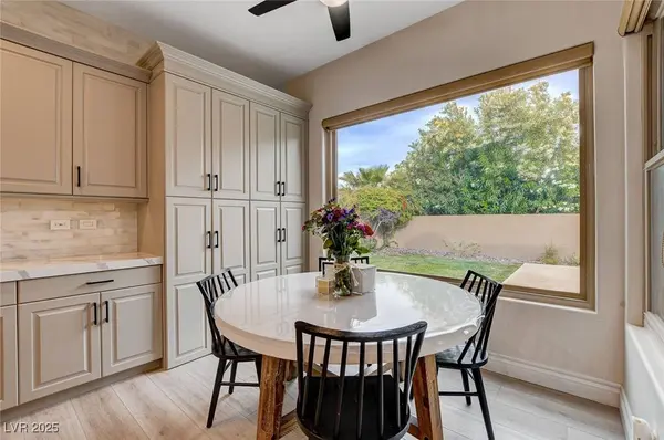 2074 Sutton WAY, Henderson, NV 89074