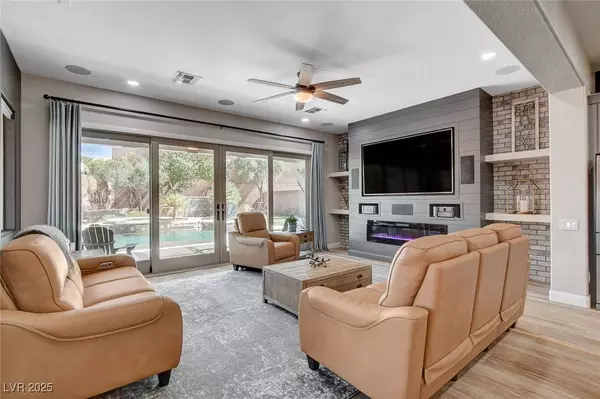 2333 Indigo Island ST, Henderson, NV 89044