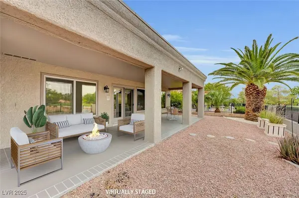 2808 Golfside DR, Las Vegas, NV 89134