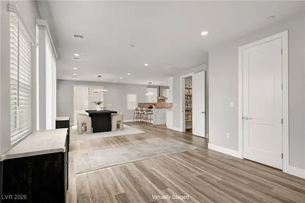 6503 Adrian Ridge CT, Las Vegas, NV 89149