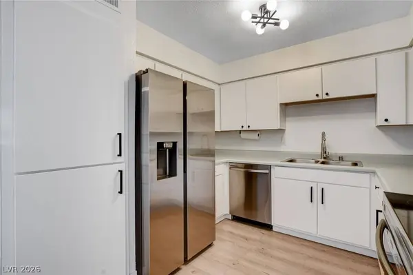 3151 Soaring Gulls DR #2121, Las Vegas, NV 89128