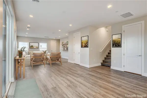 6511 Adrian Ridge CT, Las Vegas, NV 89149