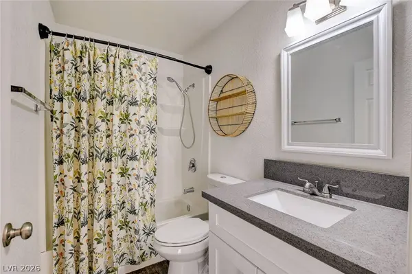 3150 Soft Breezes DR #1043, Las Vegas, NV 89128