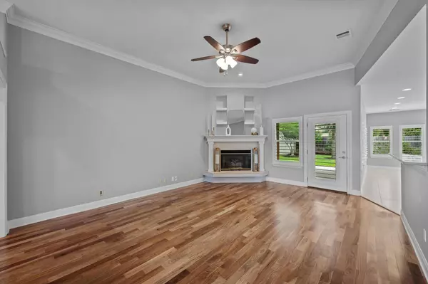 1013 Pecan Creek DR, Pflugerville, TX 78660