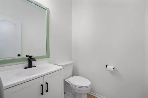 3321 Winding Shore LN, Pflugerville, TX 78660