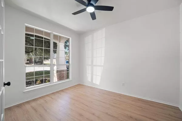 3321 Winding Shore LN, Pflugerville, TX 78660