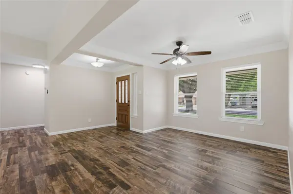 1015 Pecan Creek DR, Pflugerville, TX 78660