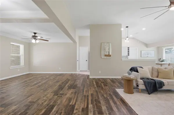 1015 Pecan Creek DR, Pflugerville, TX 78660