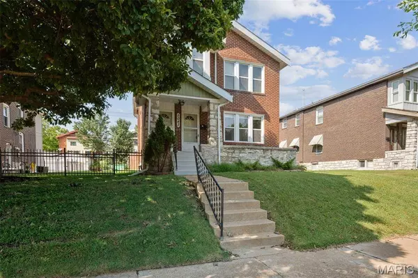 5043 Bancroft AVE, St Louis, MO 63109