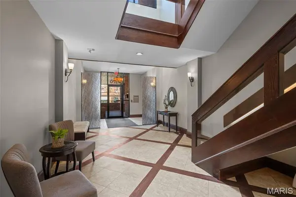 4570 Laclede AVE #205, St Louis, MO 63108