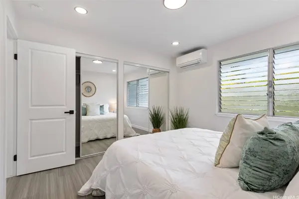 232 Kihapai ST #A, Kailua, HI 96734