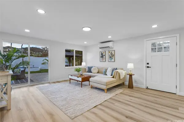 889 Akumu ST, Kailua, HI 96734
