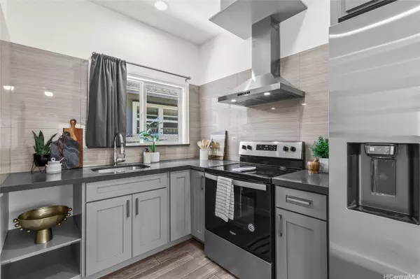 642 N Vineyard BLVD #E, Honolulu, HI 96817