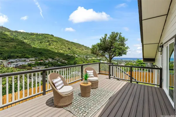 907 Ahuwale ST, Honolulu, HI 96821