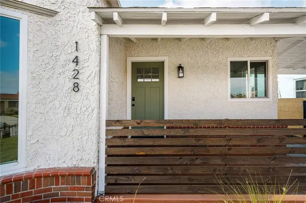 1428 W 89th ST, Los Angeles, CA 90047