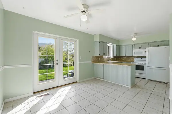 515 GLENWOOD DR, Hyrum, UT 84319