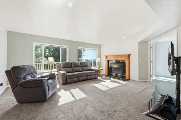 481 HILLSBOROUGH DR, Providence, UT 84332