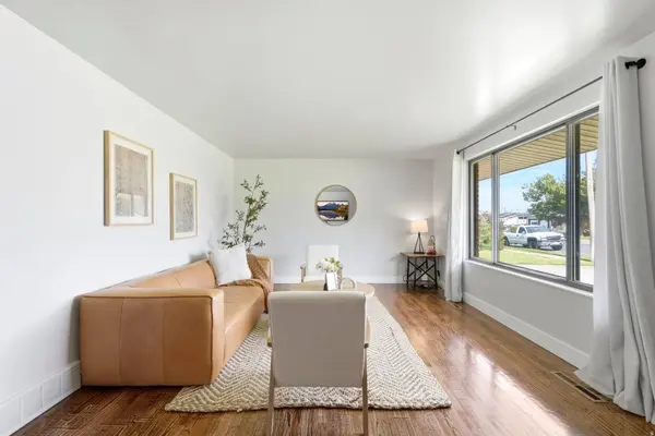 762 ANDERSON AVE, Hyrum, UT 84319