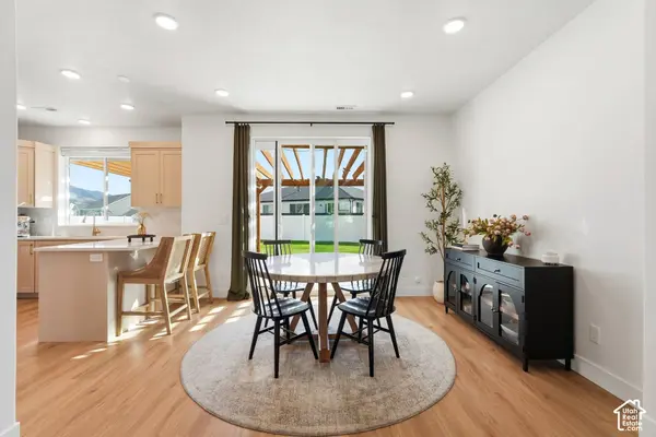 698 E 600 S, Hyrum, UT 84319